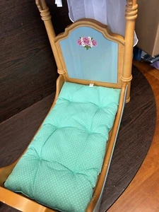 Vintage American Girl Cecile's Bed & Bedding for Doll Good Condition - Picture 1 of 19