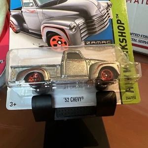 2015 Hot Wheels 52 Chevy HW Workshop Diecast New Zamac A4 - Picture 1 of 4