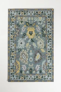 Alfombra acolchada floral hecha a mano Akshara - Lana, diseño tradicional azul - Imagen 1 de 3