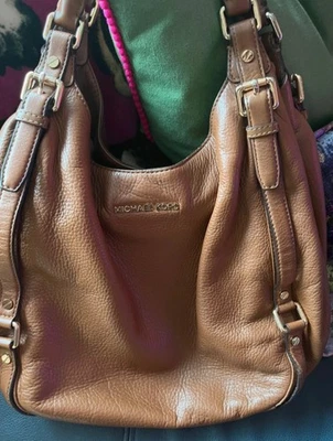 michael kors large tan leather bedford handbag - Image 1 of 4