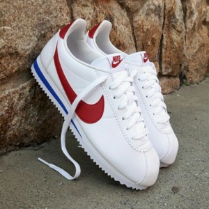 nike classic 90