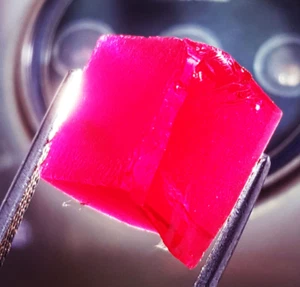 Loose Gemstone Natural Red Ruby Rough 21.80 Ct With Certificate - Picture 1 of 6