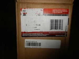 2006-11 (Crown Vic; Town Car; Grand Marquis)OEM Ford A/C Condenser BW7Z-19712-A - Picture 1 of 4