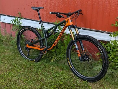 2019 Rocky Mountain Instinct 29er BC Edition Carbon C90 - Raceface, Paul, SRAM - Image 1 of 4
