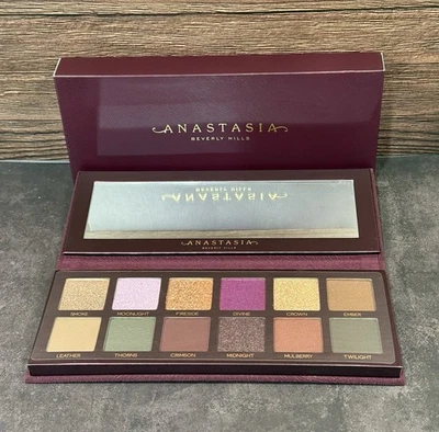 Paleta de sombras de ojos Anastasia Beverly Hills Fall Romance - 12 tonos de gran tamaño Foto 1 de 4