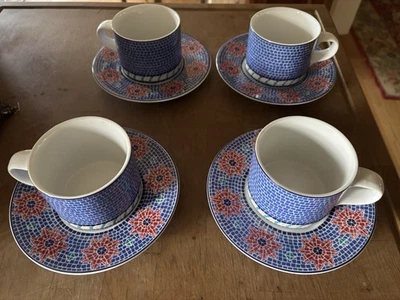 Juego de 4 tazas de té y platillos de mosaico de cobalto Dansk de colección Foto 1 de 4