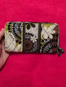 Vera Bradley Cocoa Moss Continental Akkordeon Geldbörse umlaufender Reißverschluss Muster im Ruhestand - Bild 1 von 5