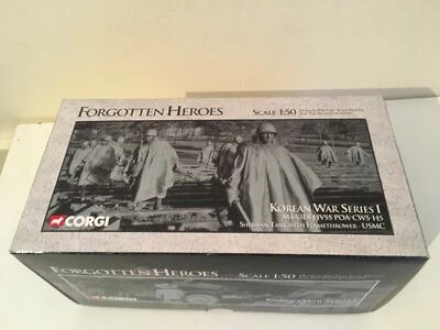 CORGI US51003, M4A3E8 SHERMAN TANK W/ FLAMETHROWER - USMC - 1:50 Scale - Photo 1/3