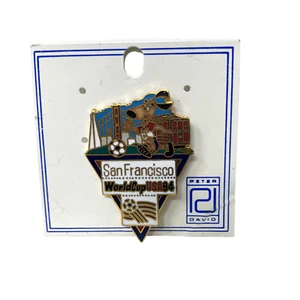 Neu in Verpackung World Cup USA 94 San Francisco Soccer Futbol Striker Pup Pin - Bild 1 von 7