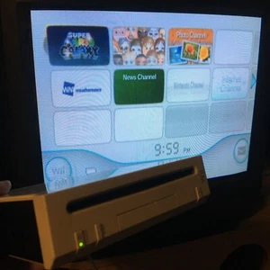 Nintendo Wii System RVL-001 Only - Recapped & Tested - Picture 1 of 8
