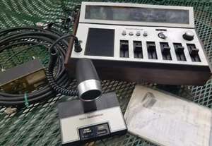 Sears Road Talker CB Radio 40 Channels w/Manual Mic & Meter Works - Zdjęcie 1 z 5