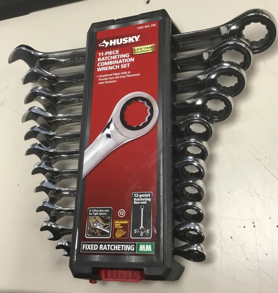 Husky 11 piezas Juego de llaves combinadas de trinquete fijo MM (MÉTRICO) 1005 665 296 Foto 1 de 1