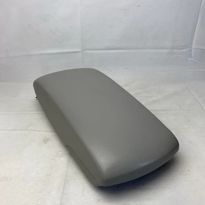 2007 - 2011 Toyota Camry Center Console Lid Armrest Cover Top Vinyl Gray OEM — 第 1/4 张图片