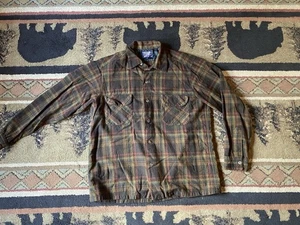Pendleton 100 % Schurwolle Vintage Langarm Knopfleiste Größe Large HERGESTELLT IN DEN USA - Bild 1 von 8
