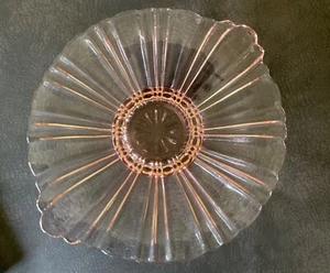Vintage Anchor Hocking Pink Fortune Pattern Elegant Glass Plate 8 1/2" - Picture 1 of 4
