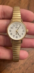 Vintage 1990s Women's TIMEX Easy Reader Style Gold Tone Flex Band Watch, Indiglo - Picture 1 of 4