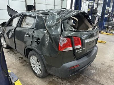 Conjunto de cremallera y piñón usado se adapta a: Kia Sorento 2011 Power Rack and Piñón 2,4 G Foto 1 de 4