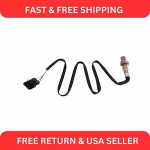 Upstream Oxygen Sensor For 2000-2004 Volvo S40 V40 - Picture 1 of 4