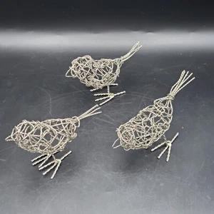 Juego de 3 esculturas de aves de alambre de metal - Imagen 1 de 7