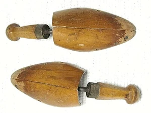 Vintage Pair Very Small Wooden Shoe Forms Wood Shoe Stretchers - Picture 1 of 7