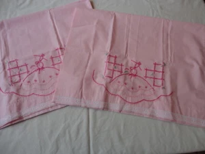 Pillowcases 2 Vintage Hand Embroidered , Pink , Girl With Bonnet , Lace Trim - Picture 1 of 3