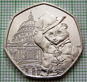 GREAT BRITAIN ELIZABETH II 2019 50 PENCE, PADDINGTON BEAR AT St. PAUL'S, UNC - Picture 1 of 6