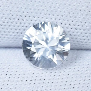 2.28 ct BEST GRADE COLORLESS NATURAL WHITE ZIRCON - AAA ROUND Gemstone Video !! - Picture 1 of 3