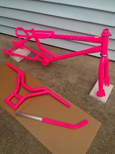 Schwinn Predator YO! FreeForm Pro Vintage Old School BMX Freestyle Bike Pink - Picture 1 of 23