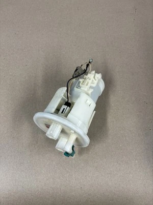 08-16 Honda CBR1000RR 1000RR Buena Gas Combustible Gasolina Bomba Envío OEM #0108 Foto 1 de 4