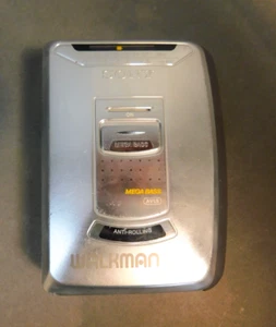 Sony WM-FX171 Walkman Personal Stereo Radio Cassette Player Retro Untested BK/JE - Picture 1 of 11