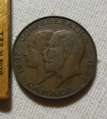 1867 CONFEDERATION 1927 CANADA TOKEN KING GEORGE V & QUEEN VICTORIA - Image 1 of 3