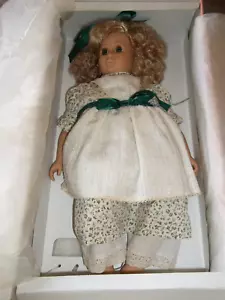 Effanbee Doll Co "Thank Heaven For Little Girls" Michelle 21" Vinyl Doll 1988 - Picture 1 of 16