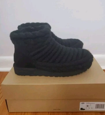 Ugg Classic Mini Chunky Knit  Cardy  Black US 8  Womens Sweater Boot  - Image 1 of 4