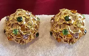 CINER Clip Earrings Gold Tone Multicolor Rhinestone Dome Vintage 1980s - Picture 1 of 7