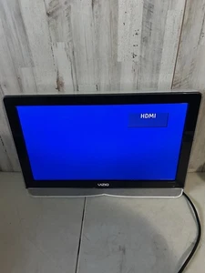 Vizio VX20L  20" 1080i Widescreen LCD TV HDMI/VGA RETRO GAMING Tested Works - Picture 1 of 3