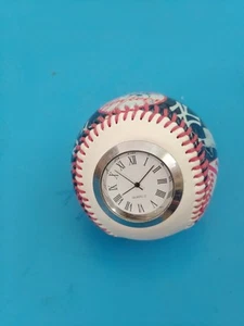 MLB Rawlings BASEBALL WITH QUARTZ CLOCK NEW YORK YANKEES 2005, Rare , No Stand - Picture 1 of 7