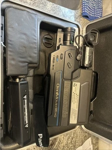 Panasonic OmniMovie PV-320D VHS HQ Camcorder w/ Case No Battery Untested - Picture 1 of 10