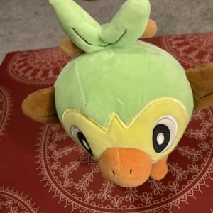Pokemon Grookey Plüschtier, 8,5 Zoll, Pokemon Wicked Cool Toys Plüschtier - Bild 1 von 5