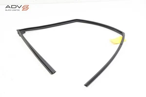 2020 - 2025 KIA SOUL FRONT RIGHT SIDE DOOR WINDOW GLASS RUN CHANNEL SEAL OEM - Picture 1 of 5