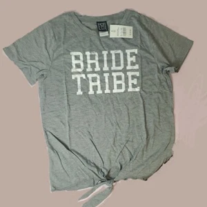 Bride Tribe Women's Round-Neck T-shirt Bachelorette Heather Gray - M - Picture 1 of 1