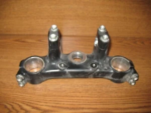 1989 XR250R FRONT FORK UPPER TRIPLE CLAMP BRIDGE HONDA XR 250 R 53230-KT1-670 - Picture 1 of 5