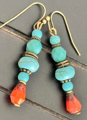 Pendientes colgantes de bronce, naranja Picasso lágrima y turquesa. Foto 1 de 4