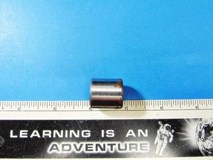 YAMAHA 73 74 TX750 NOS COLLAR OEM 90387-16234-00 TX 750 jh - Imagen 1 de 6