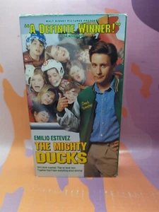 The Mighty Ducks VHS 1993 Emilio Estevez - Picture 1 of 3