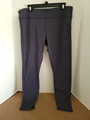 NWT Gray Women's Fabletics Mid-Rise Solid Powerform Legging Plus Size XXL 16-18  - Image 1 of 4