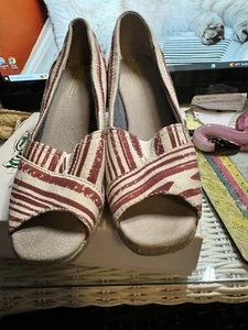 Shoes Toms Women 9W Slip-On 3 inches Espadrille Canvas Multi-Color A2 - Picture 1 of 6