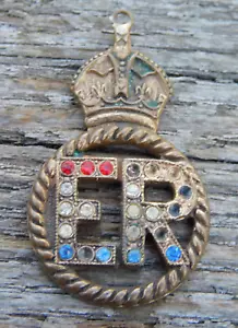 1.25" Antique ER Military Hat Badge Medal Pendent with colored stones 7 missing - Picture 1 of 3