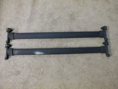 Par de barras transversales para portaequipajes de techo Ford Explorer 2008-2010 de 4 puertas OEM (D) Foto 1 de 4