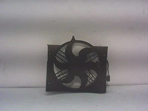🇪🇸 17007800307 ➤MOTOR DEL VENTILADOR DEL RADIADOR B.M.W. SERIE 3 ♻️ - Imagen 1 de 2
