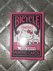 Carte da gioco Bicycle Hello Kitty - Foto 1 di 2